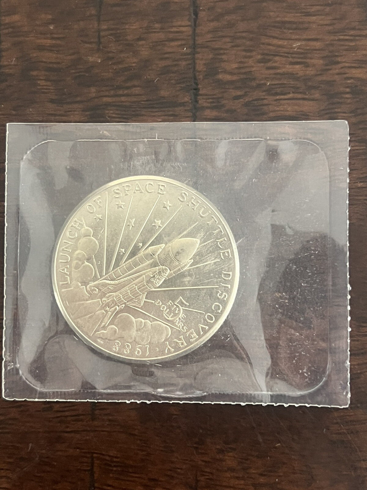 Marshall Islands 1988 $5 Launch of Space Shuttle Discovery NO FOLDER