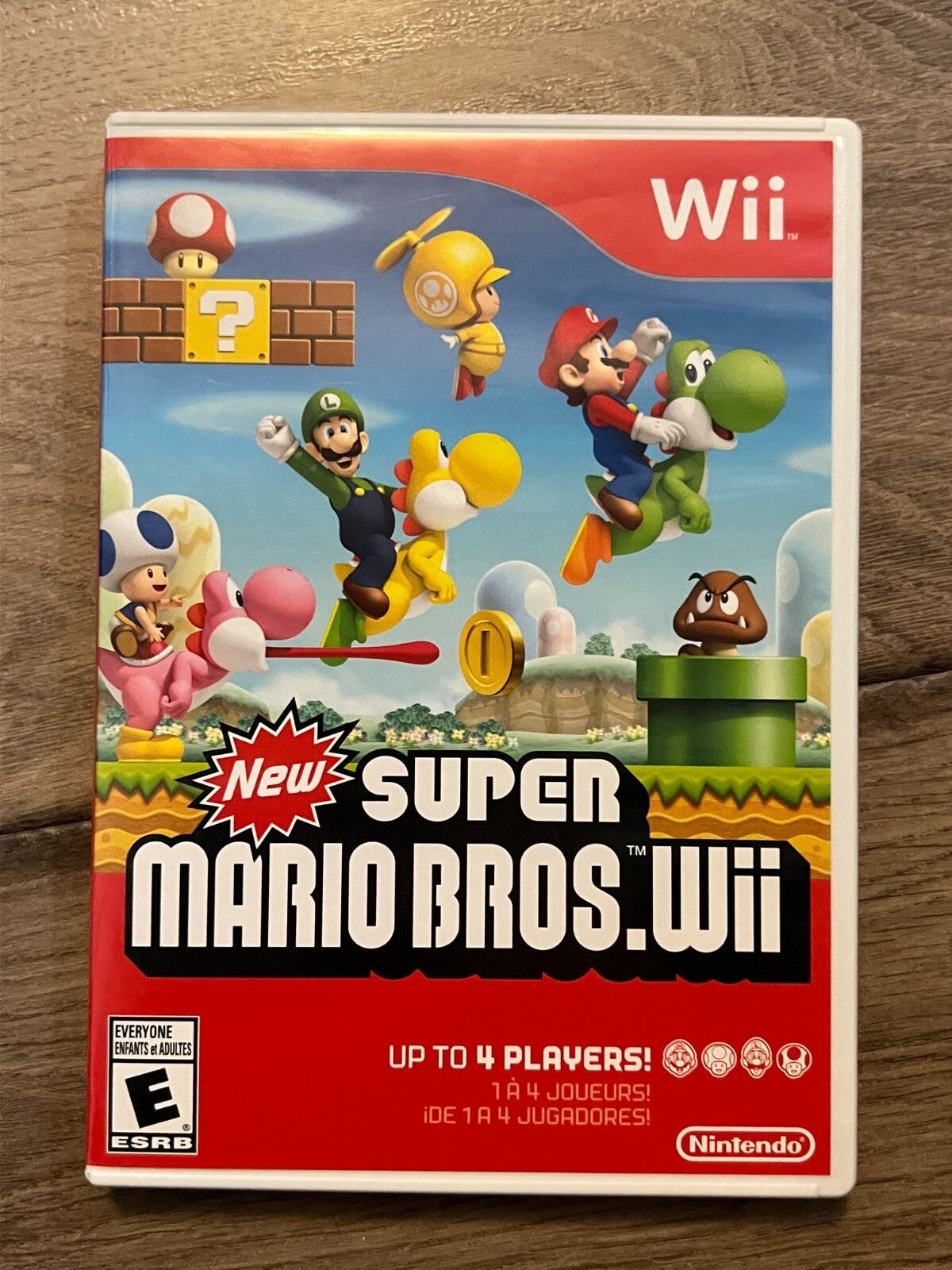New Super Mario Bros. Wii: White Case Different Artwork (Nintendo Wii, 2009) CIB