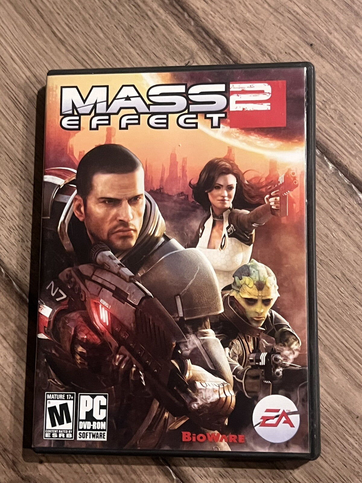 Mass Effect 2 (PC DVD-ROM, 2010) CIB 2 Disc
