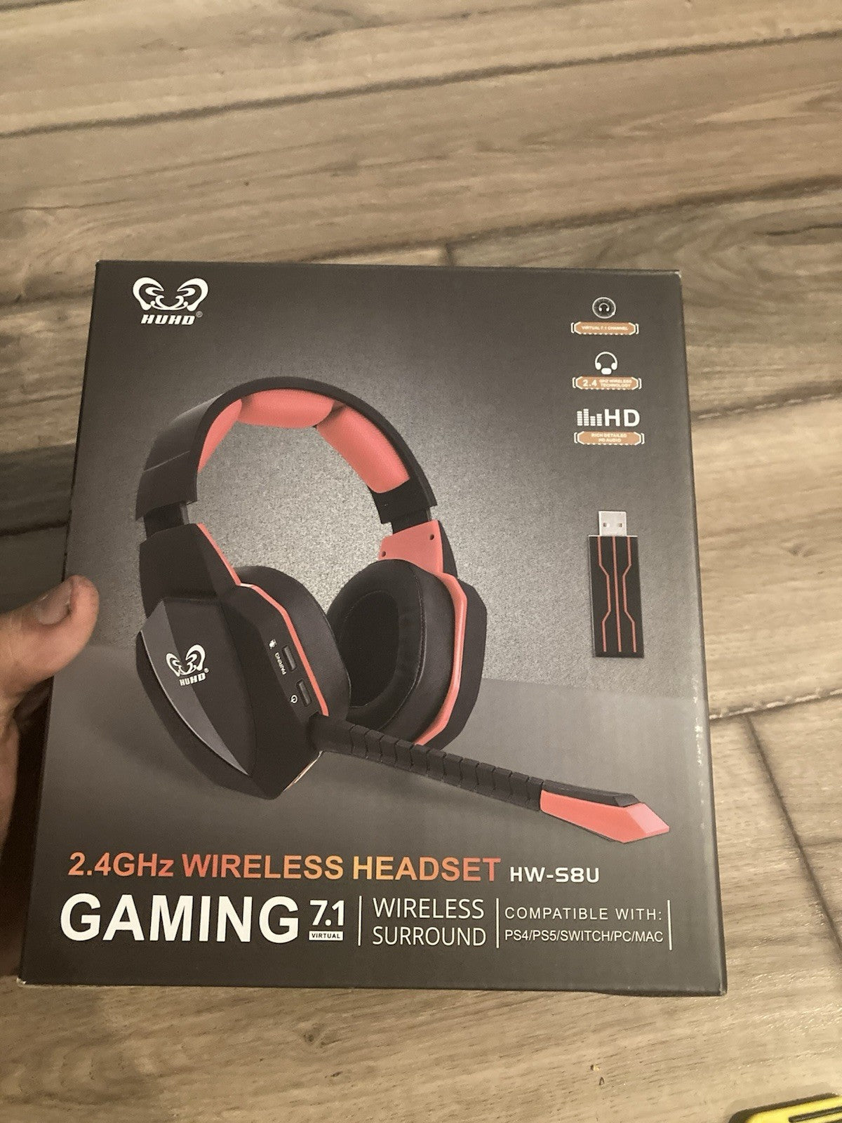 HW-S8U HUHD Wireless Gaming Headset CIB COMPLETE NEW
