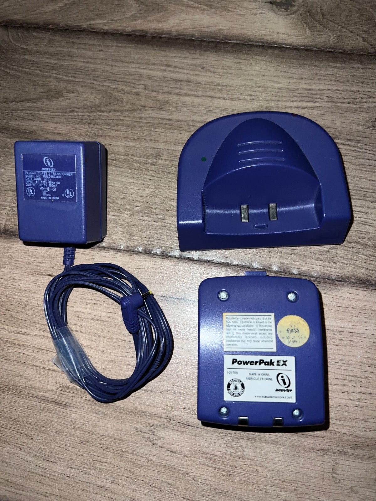InterAct PowerPak EX Game Boy Advance Rechargeable Battery And Cradle Indigo