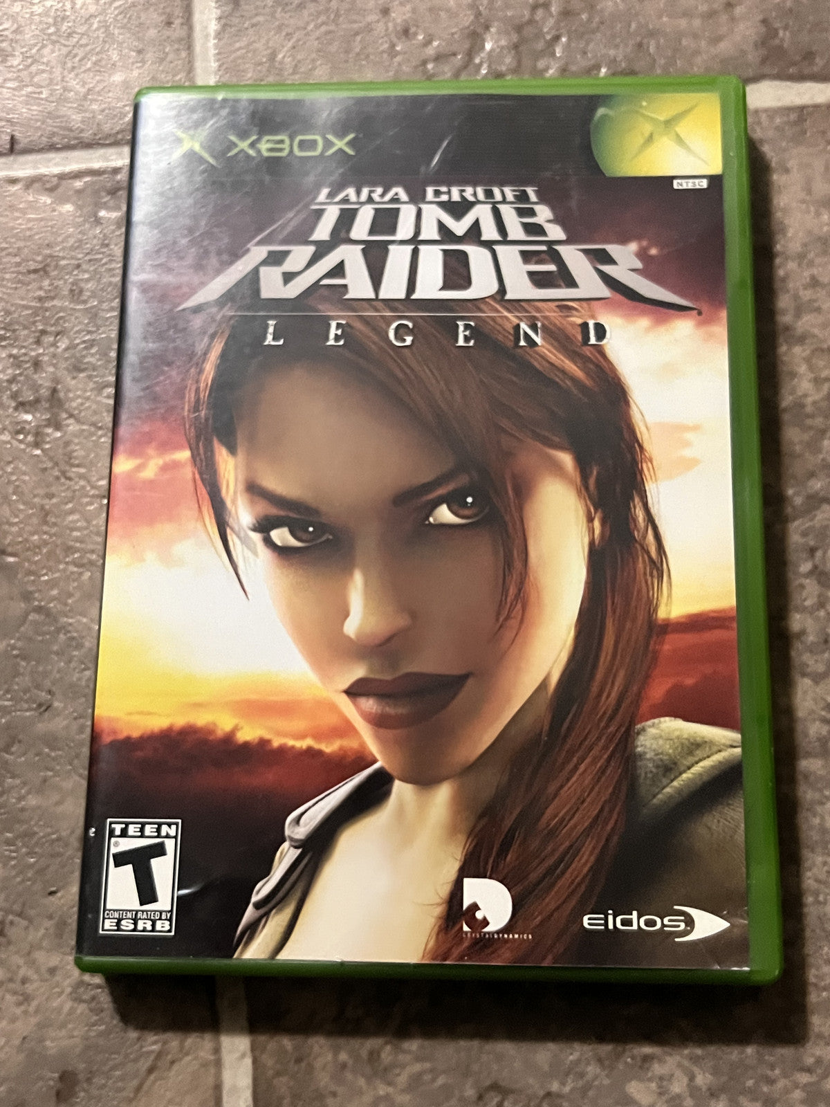 Tomb Raider Legend (Microsoft Xbox, 2006) CIB COMPLETE