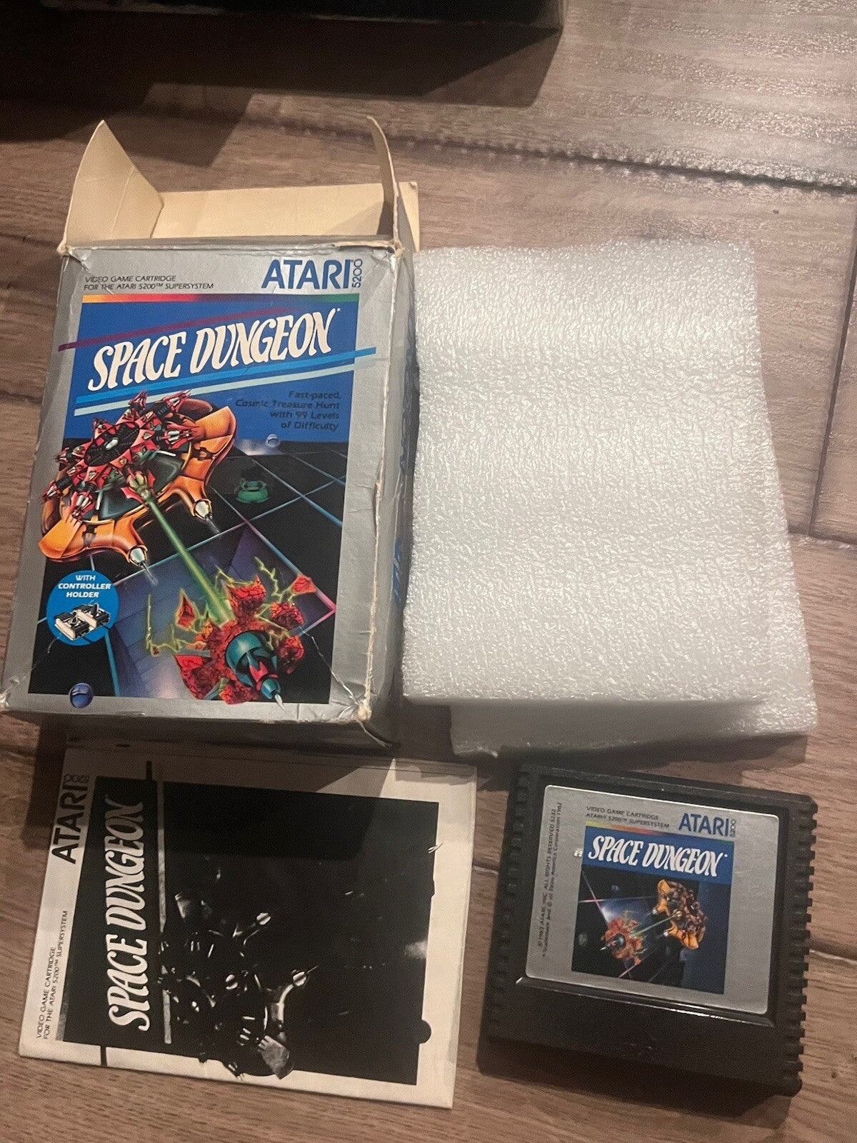 Space Dungeon (Atari 5200, 1983) CIB WITH BOX NO CONTROLLER HOLDER