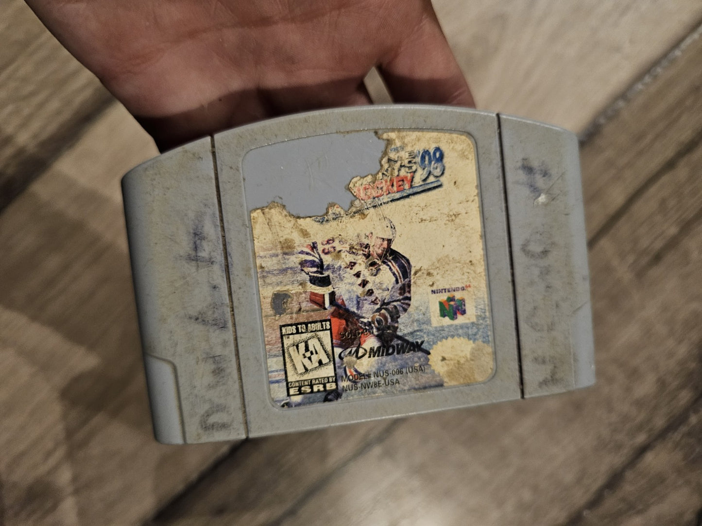 Wayne Gretzky’s 3D Hockey 98 (Nintendo 64 N64, 1997) CART ONLY