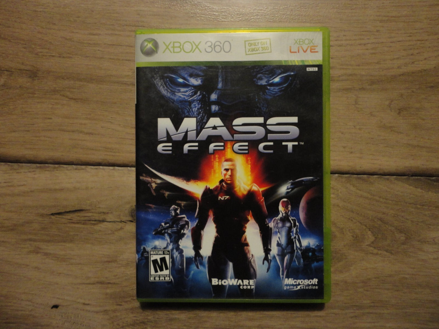 Mass Effect (Microsoft Xbox 360, 2007) CIB