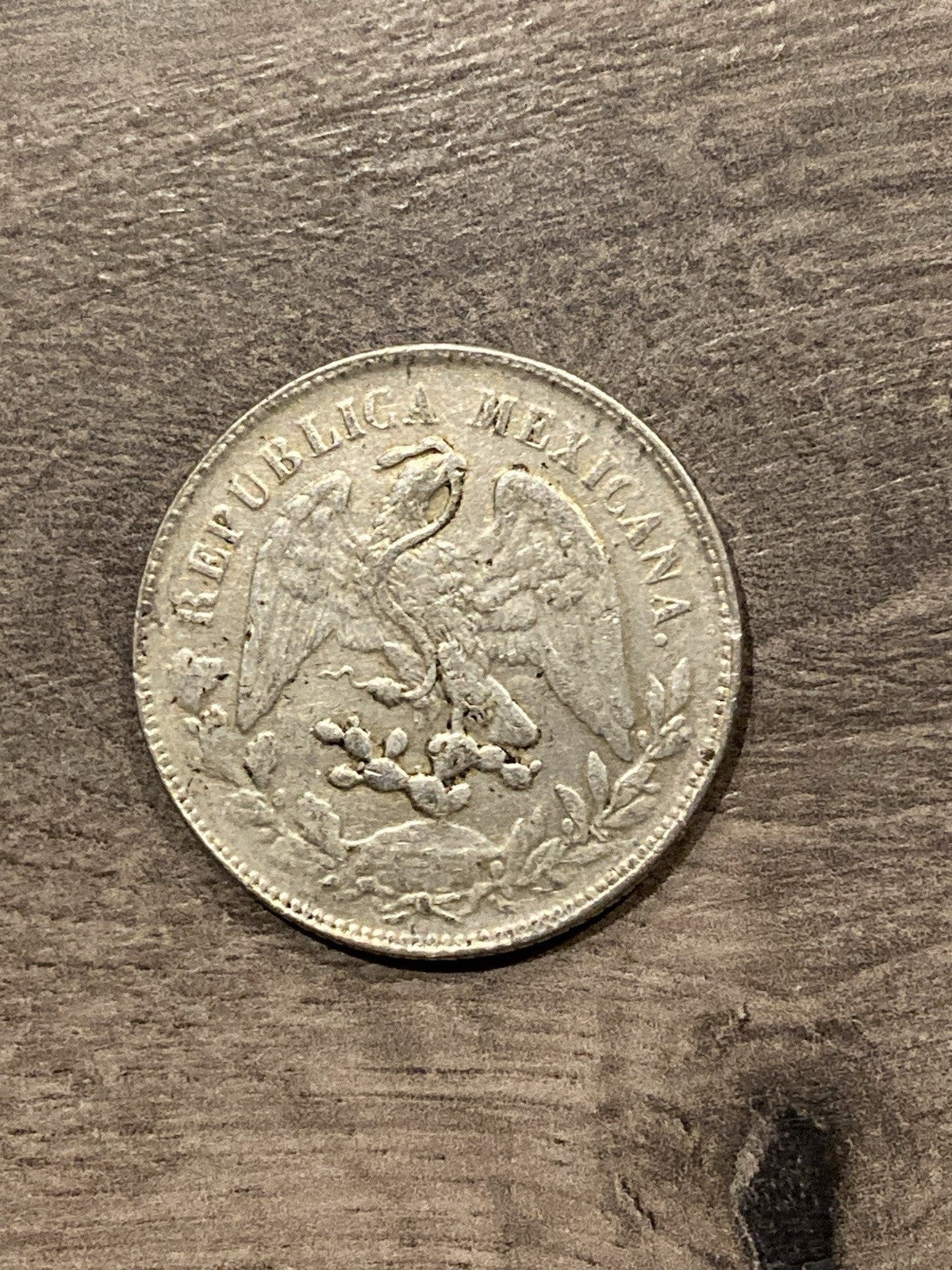 Mexico 1 Peso 1905 Mo AM Cap and Ray