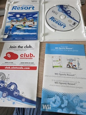 Wii Sports Resort (Nintendo Wii, 2009) CIB COMPLETE