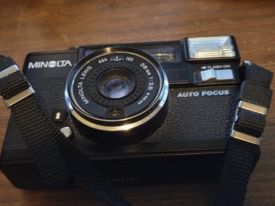 Minolta Hi-Matic AF2 35mm Film Camera Untested