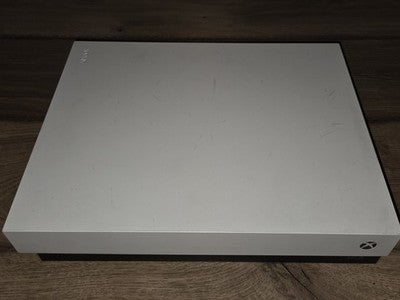 Microsoft Xbox One X 1TB Console Gaming System Robot White 1787