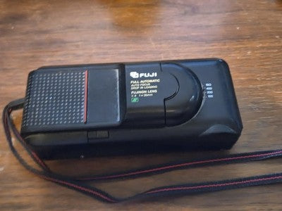 FUJI Full Automatic Camera Auto Focus DL-50 Drop With Power Untested