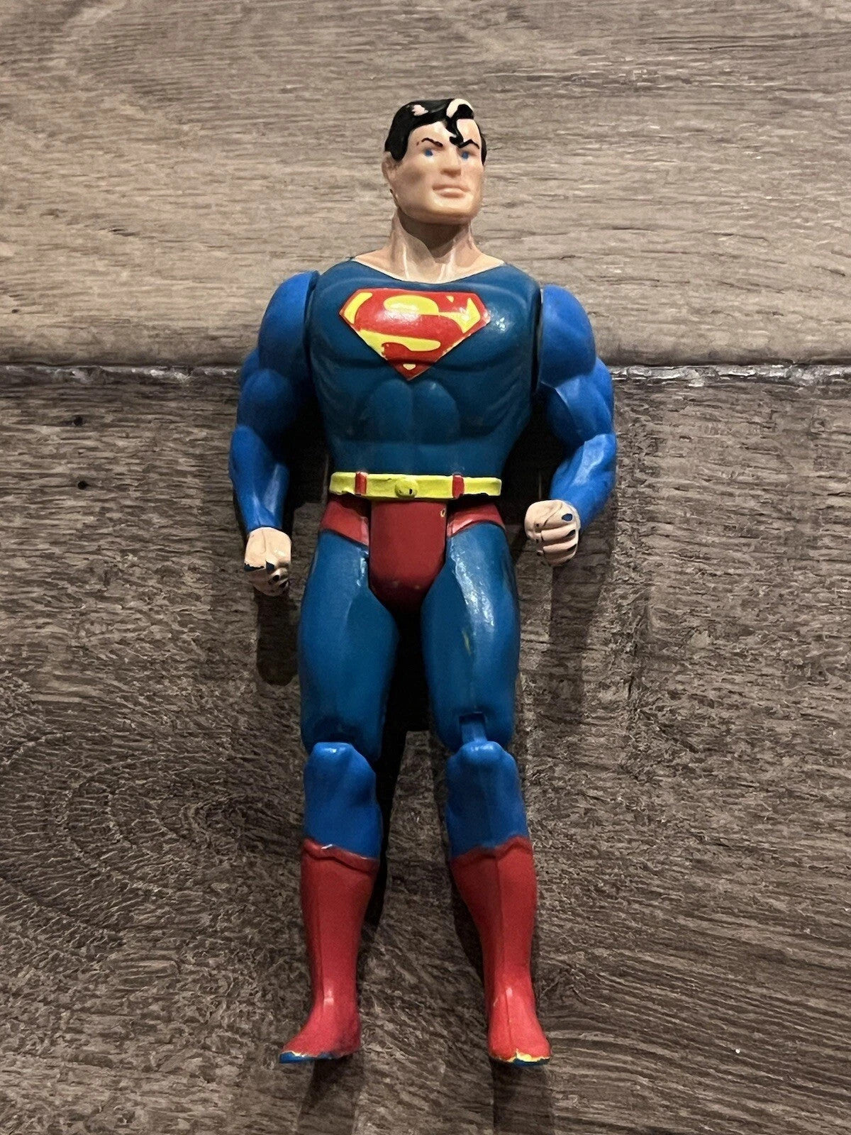 Superman Vintage Kenner DC Super Powers Action Figure 1984 80s Comics NO CAPE