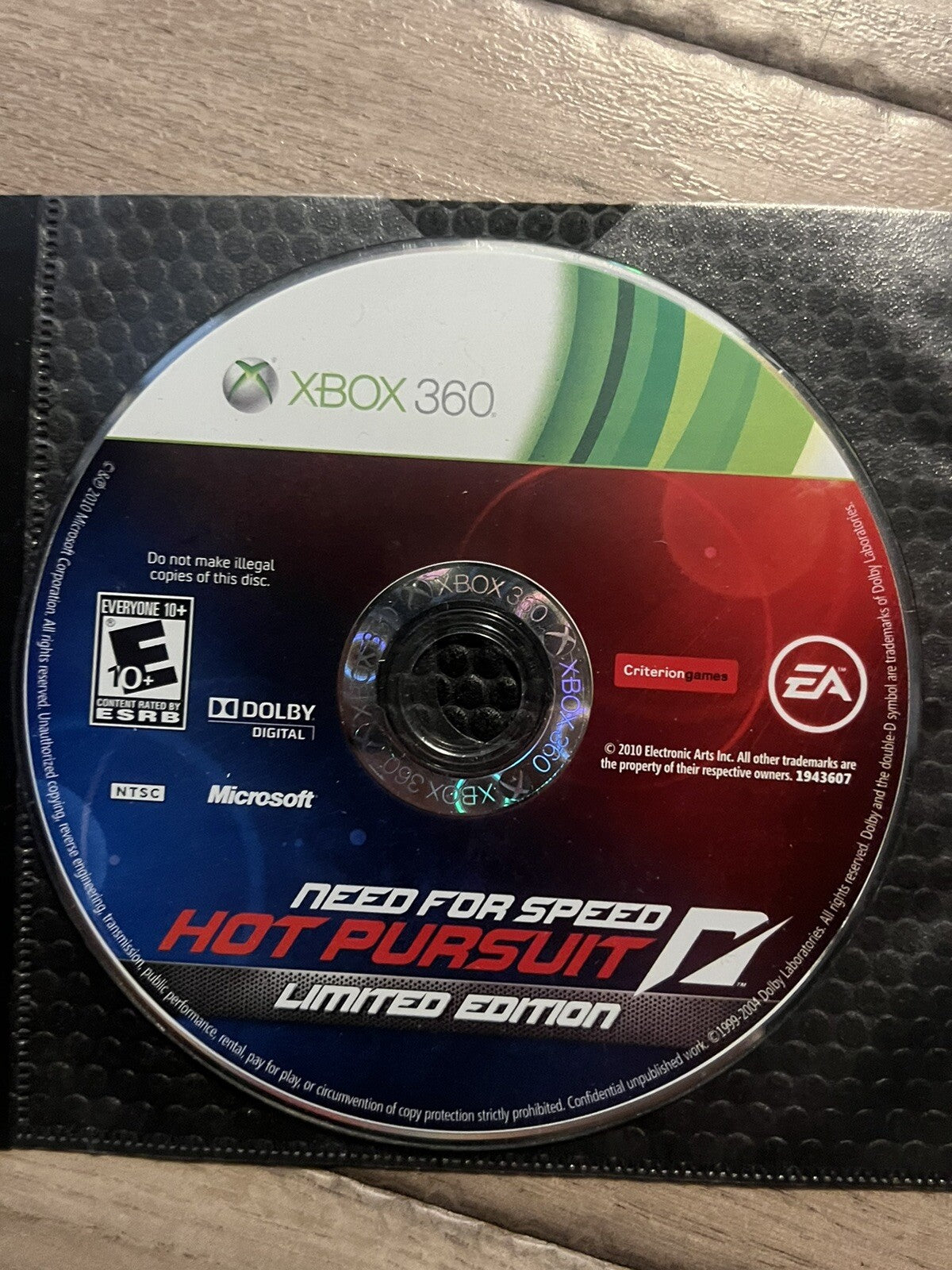 Need for Speed: Hot Pursuit Limited Edition (Microsoft Xbox 360, 2010) DISC ONLY