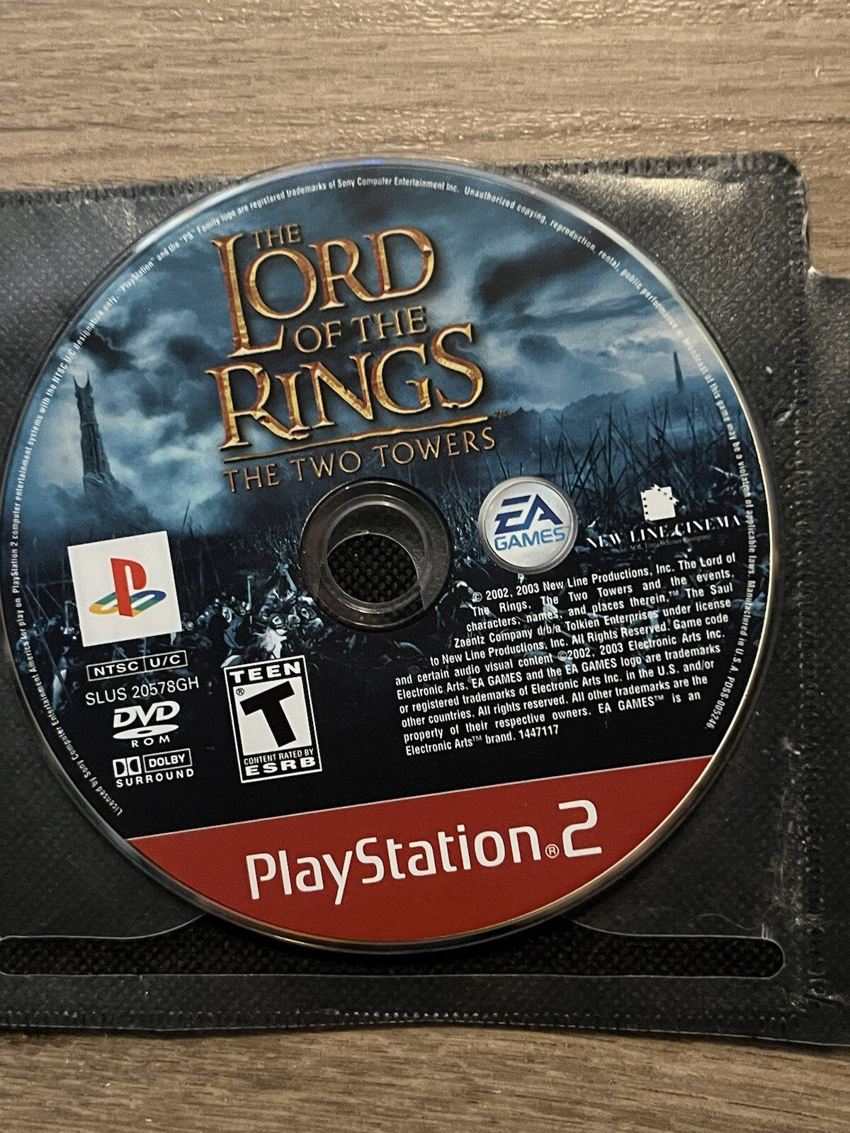 Lord of the Rings: The Two Towers (Sony PlayStation 2, 2004) DISC ONLY