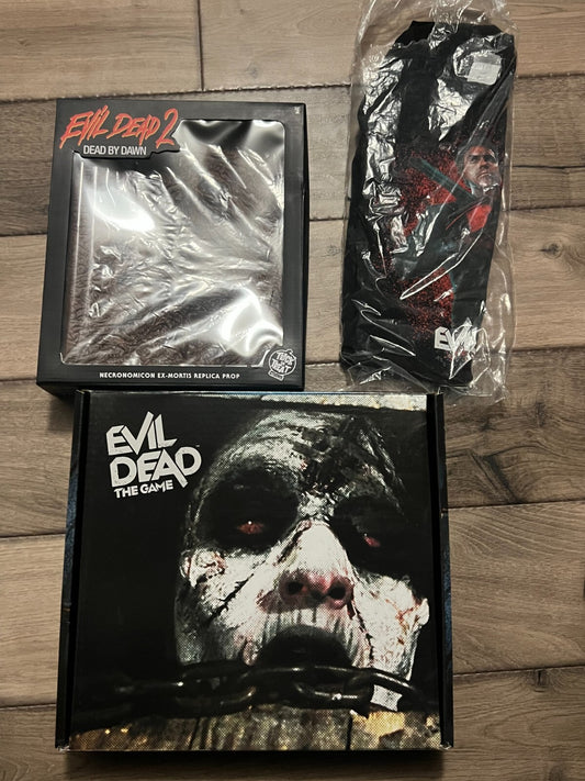 Evil Dead: The Game Ultimate Collector's Edition CIB W/Large Shirt SEE PICTURES