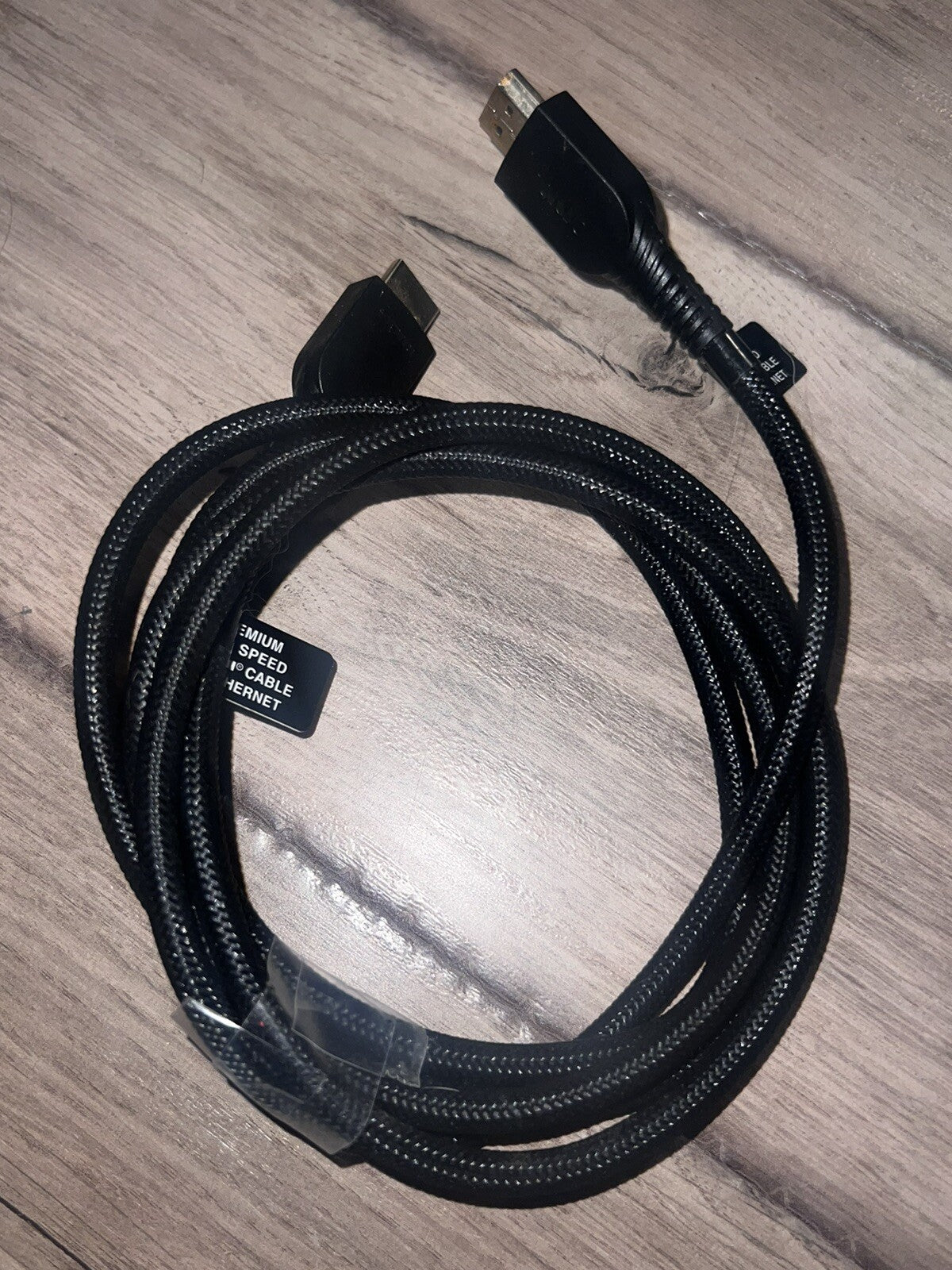 ONN 4ft HDMI Cable High Speed HDMI to HDMI cable for Computer