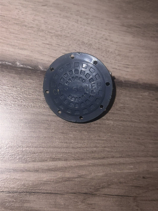 Teenage Ninja Turtles TMNT Rocksteady Shield Original Accessory 1988 City Sewer