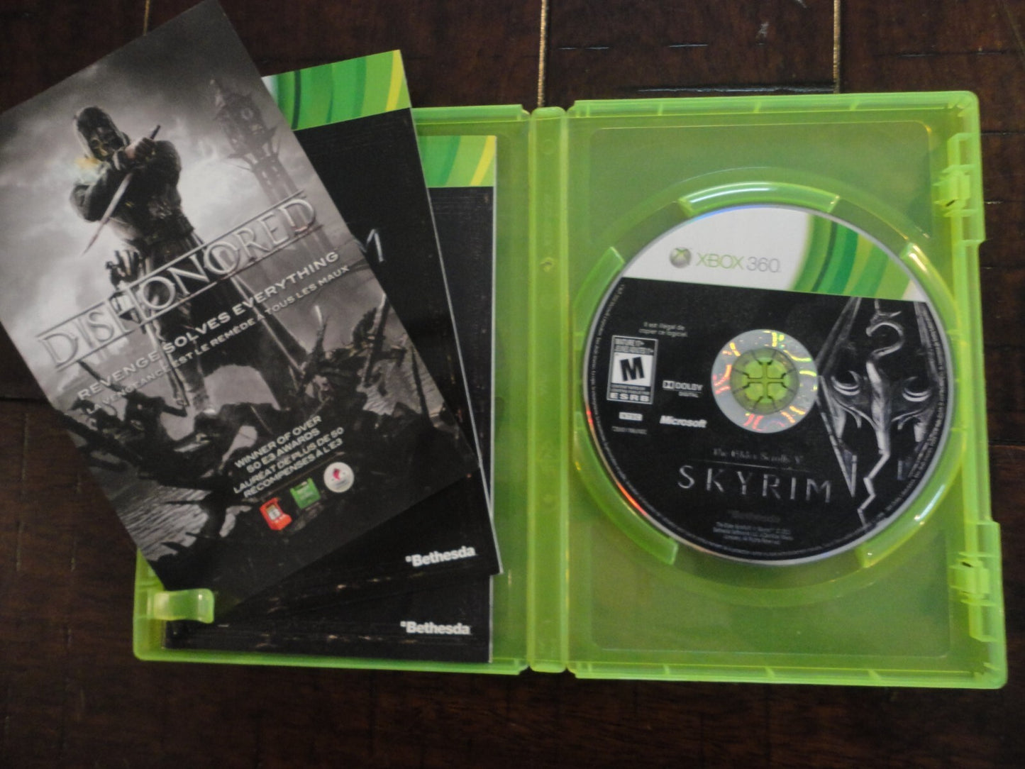 The Elder Scrolls V: Skyrim (Microsoft Xbox 360, 2011) NO ARTWORK