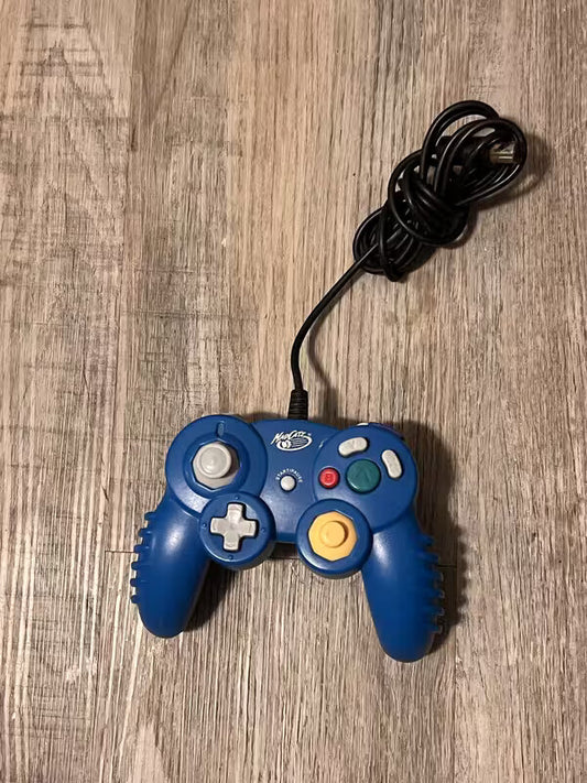 Mad Catz Nintendo Gamecube Blue Wired Controller