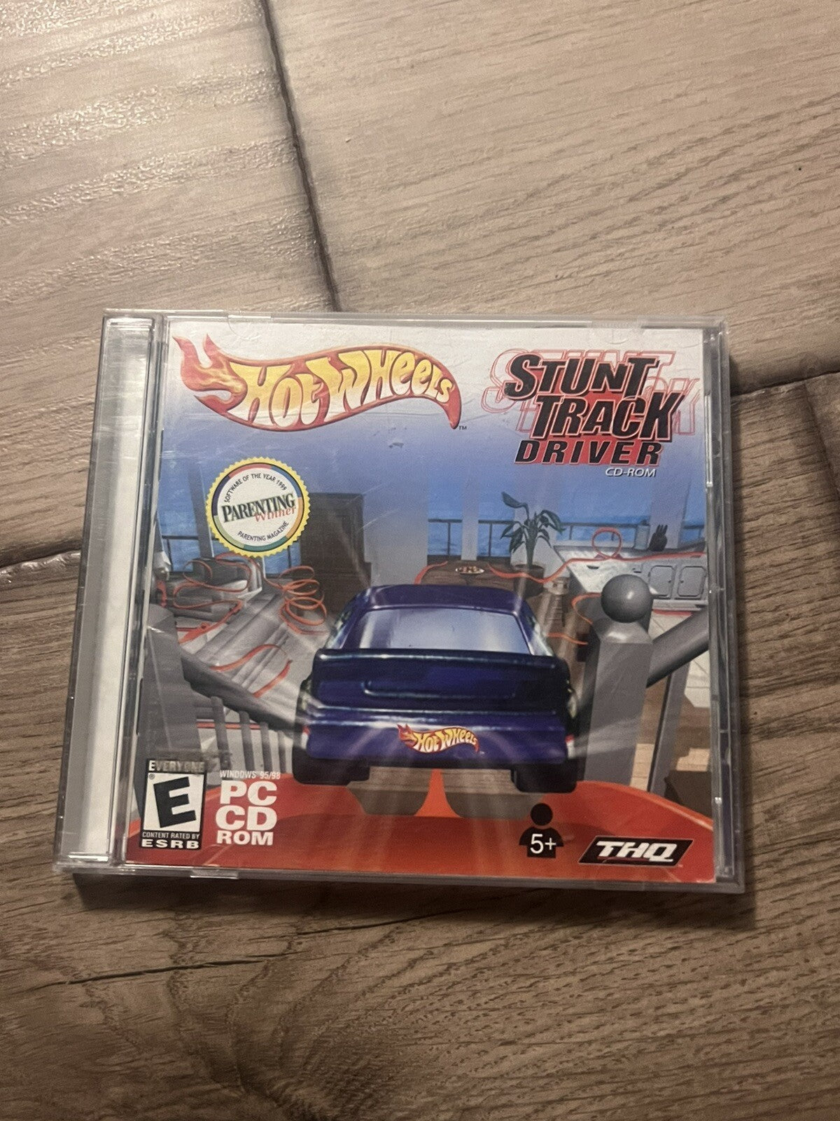 Hot Wheels: Stunt Track Driver CD-ROM (PC, 1998) CIB