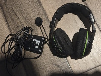 Turtle Beach Earforce X32 Black And Green Headset With Microphone