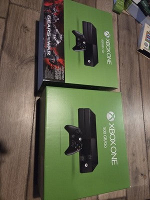 Gears of War Ultimate Microsoft Xbox One Console CIB COMPLETE IN BOX Like New